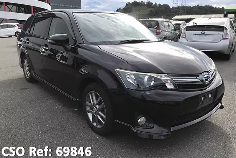 Toyota / Corolla Fielder 2014